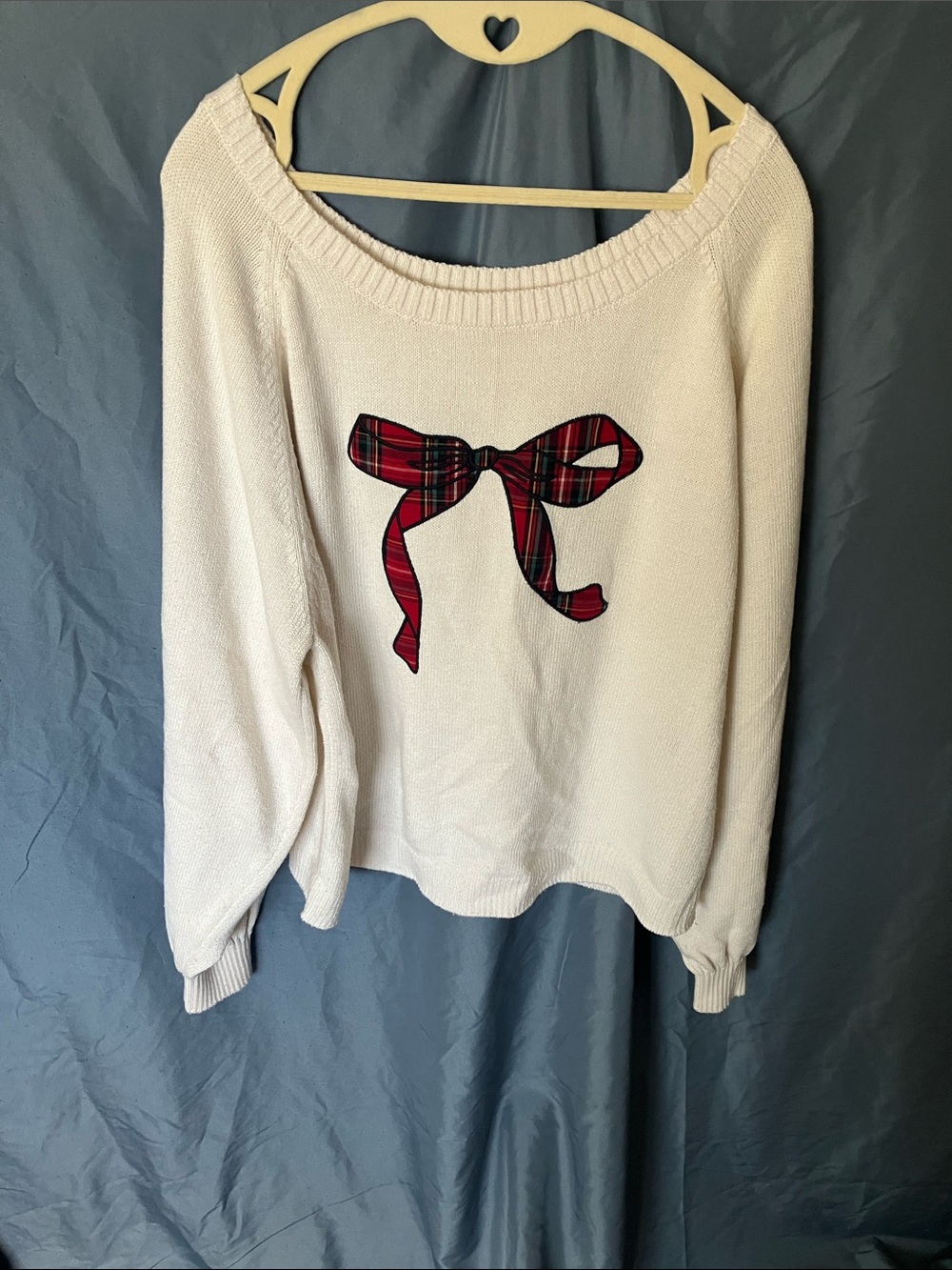 Hollister: Cream Red Plaid Bow Sweater- XL
